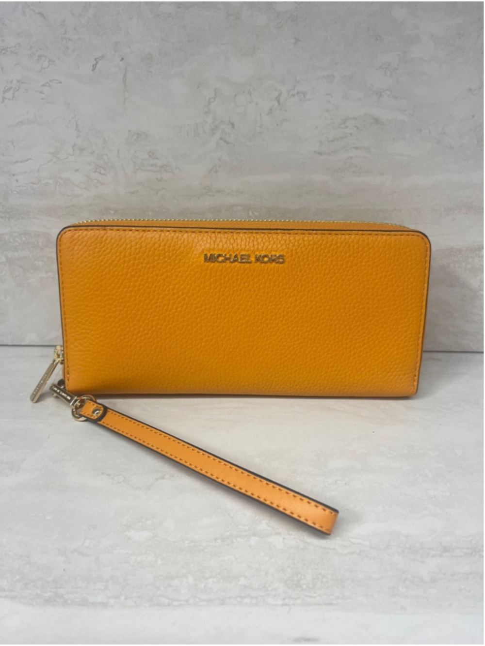 Michael Kors Pebble Leather Continental Wallet/Wristlet Rad Orange
